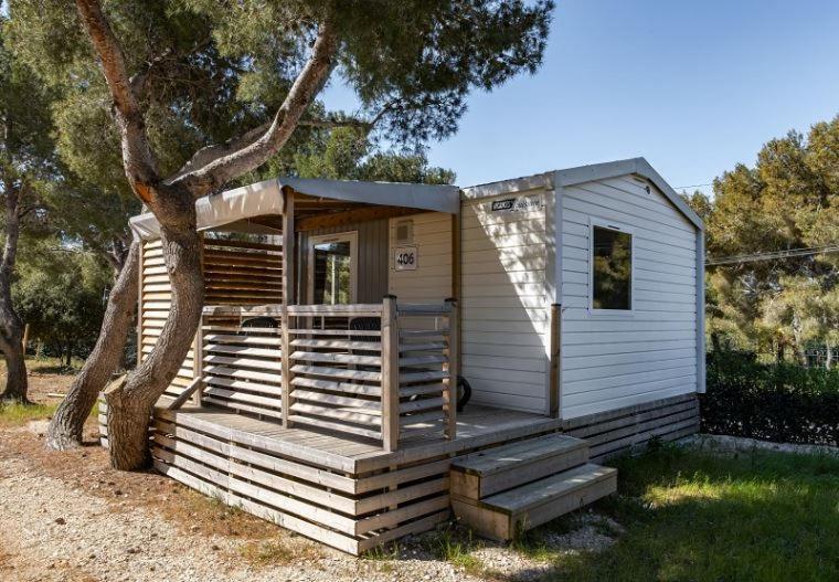 Martigues, Camping De L'Arquet **** 외부 사진