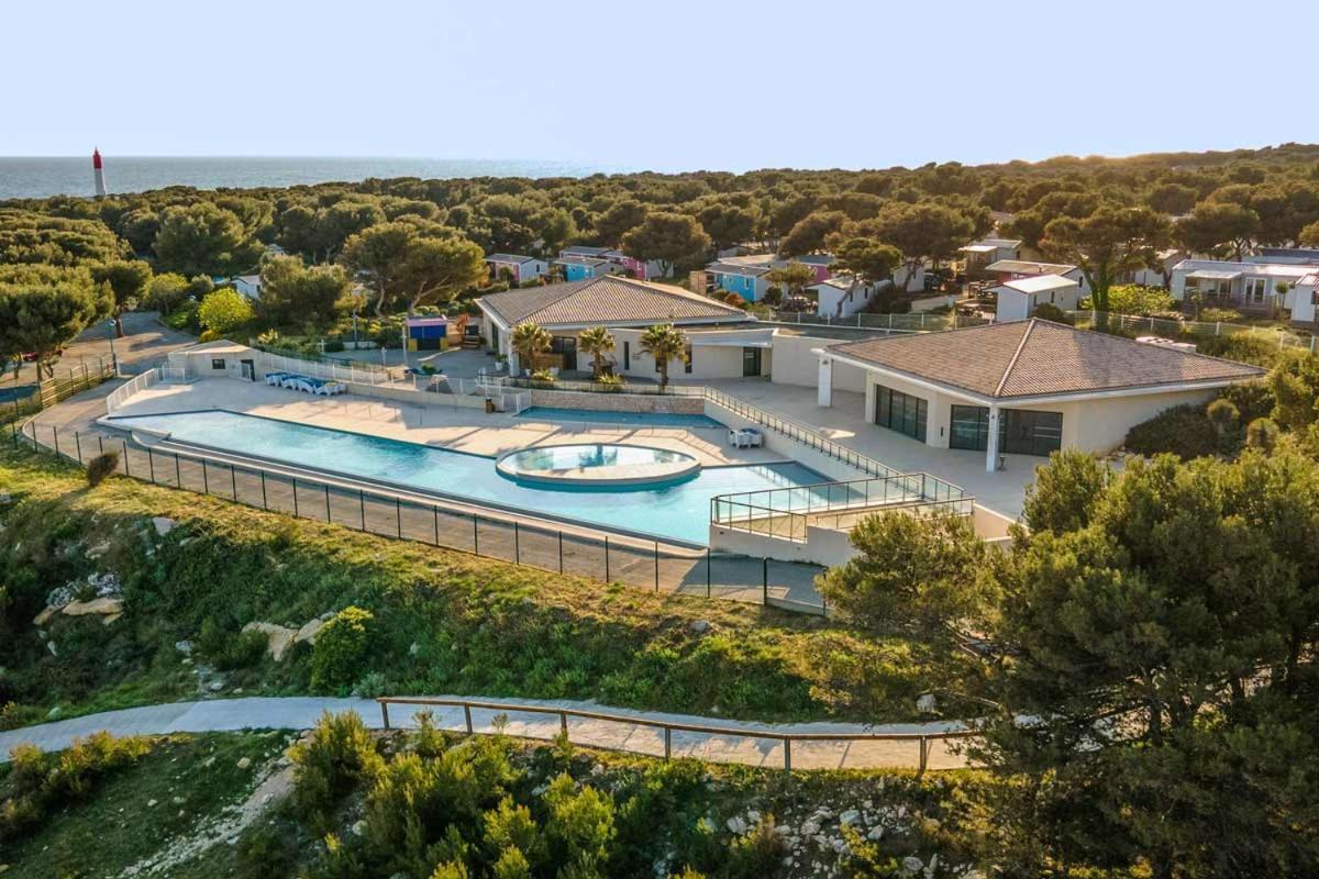 Martigues, Camping De L'Arquet **** 외부 사진